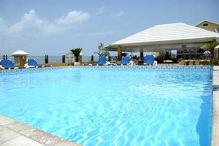 Hotel-BQ-Santo-Domingo-pool